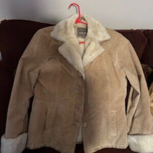 Suede Tan Pacific Trail coat, size M